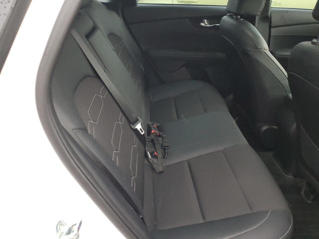 3KPF54AD6NE441313 KIA Forte Gt Line