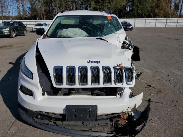 1C4PJLAB5HW603158 Jeep Cherokee Sport