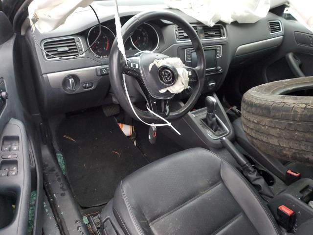 3VWDB7AJ1HM270856 Volkswagen JETTA SE