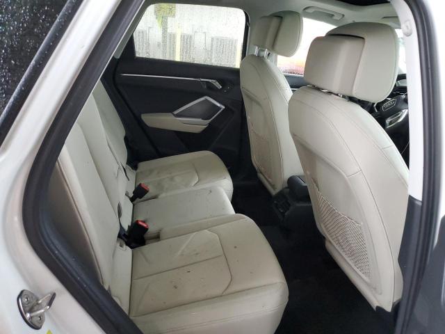 WA1AECF32L1111389 Audi Q3 PREMIUM