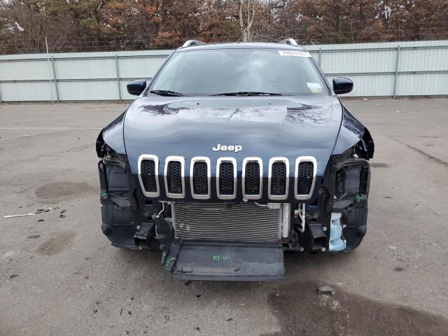 1C4PJLCB7JD596793 Jeep Cherokee Latitude