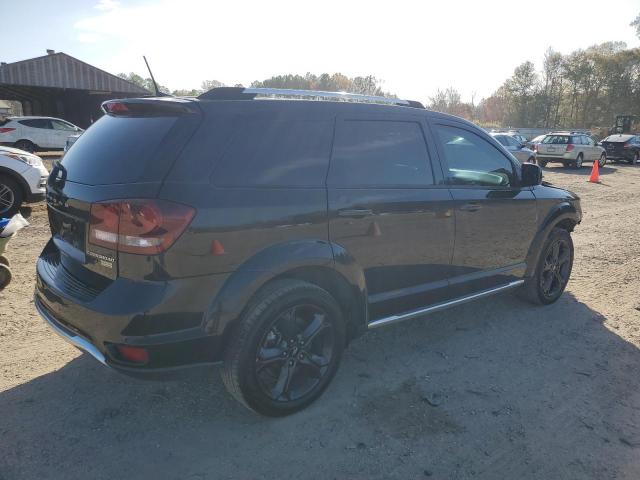 3C4PDCGG8KT700717 Dodge Journey Crossroad