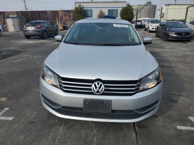 1VWBS7A30EC110103 Volkswagen PASSAT SE