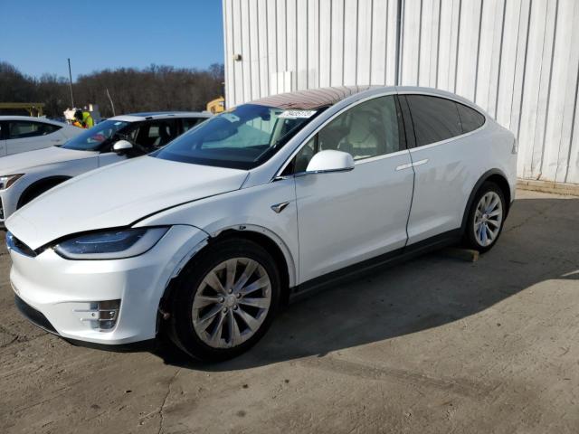 Продажа на аукционе авто 2018 Tesla Model X, vin: 5YJXCAE25JF119932, номер лота: 79435173