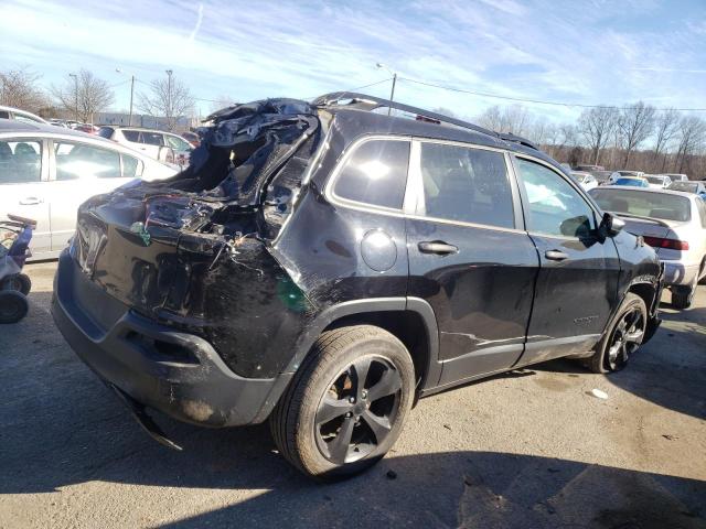 1C4PJLAB8HW613814 Jeep Cherokee Sport