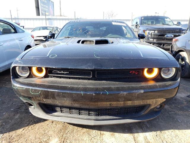 2C3CDZBT8GH217982 Dodge Challenger R/t