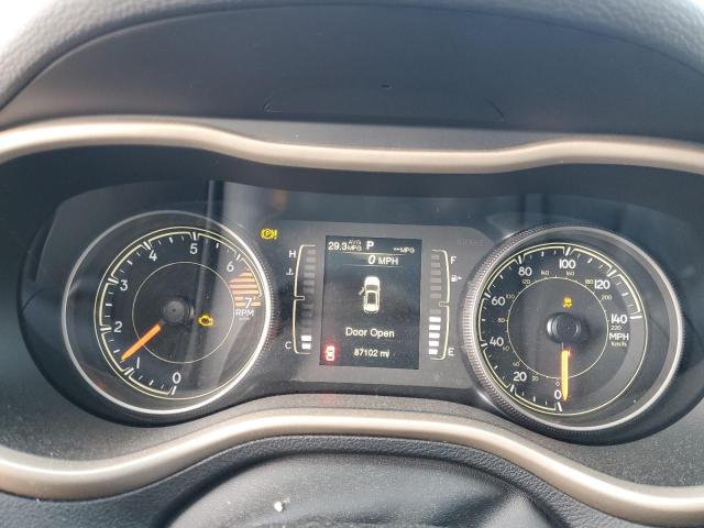 1C4PJLCB8HW508820 Jeep Cherokee Latitude