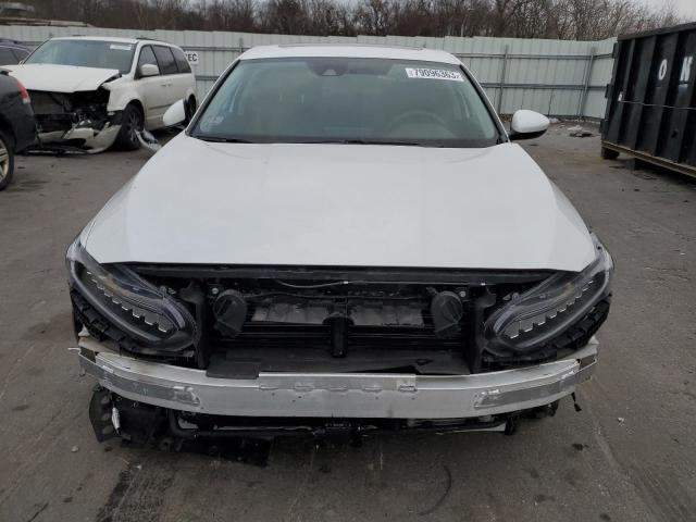 1HGCV3F46MA007790 Honda Accord Hybrid Ex