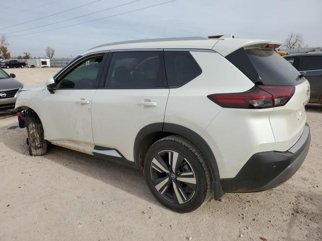 5N1AT3CA2MC704590 Nissan Rogue Sl