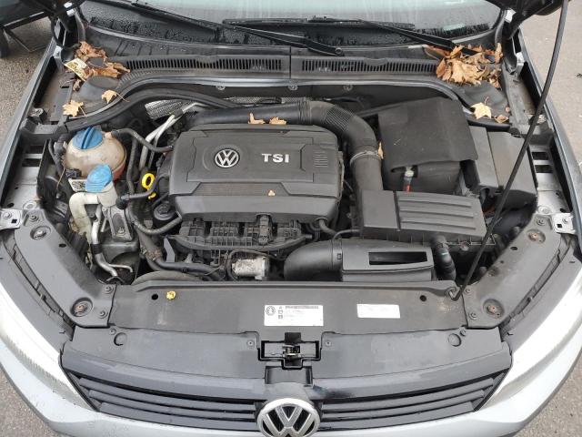 3VWD17AJ8EM277415 Volkswagen JETTA SE