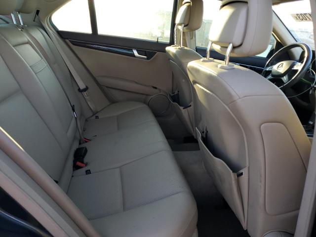 WDDGF4HB0EG244133 Mercedes-Benz C 250