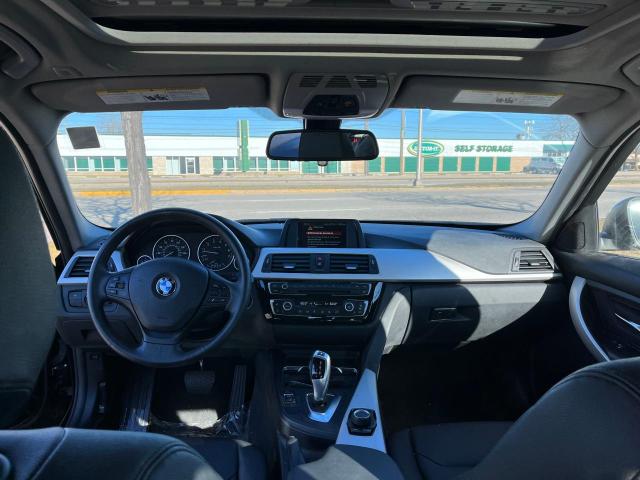 WBA8A3C5XJA491761 BMW 320 XI