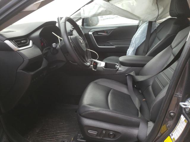 2T3C1RFV7NW225813 Toyota RAV4 XLE P