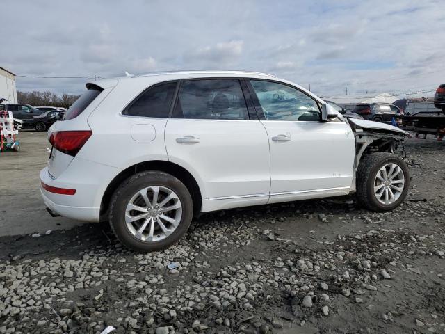 WA1LFAFP0FA032045 Audi Q5 Premium Plus