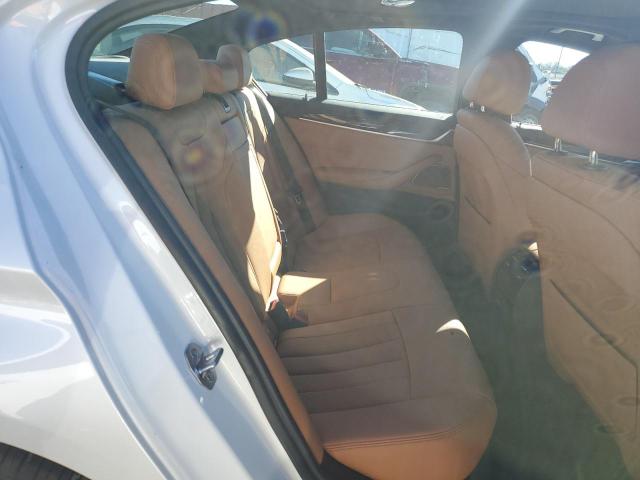 WBA53BH09NCJ18130 BMW 530 I