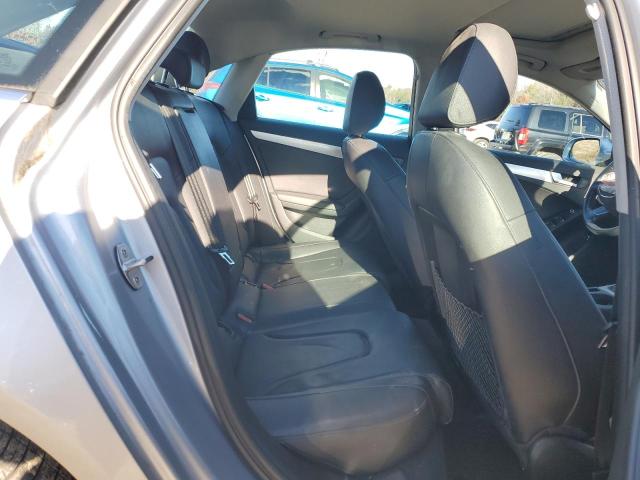 WAUBFAFL2FN025702 Audi A4 PREMIUM