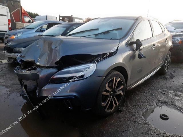 Auction sale of the 2018 Volvo V40 Cross, vin: *****************, lot number: 78776493