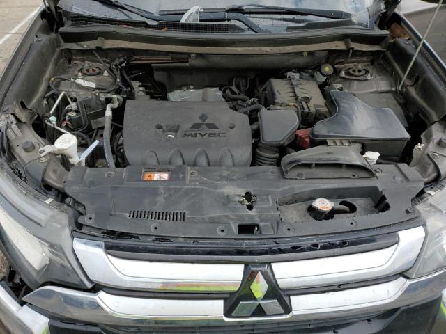 JA4AD3A36GZ014858 Mitsubishi Outlander Se