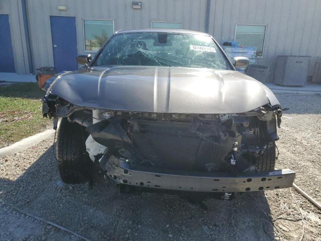 2C3CDXBG5NH231116 Dodge Charger Sxt