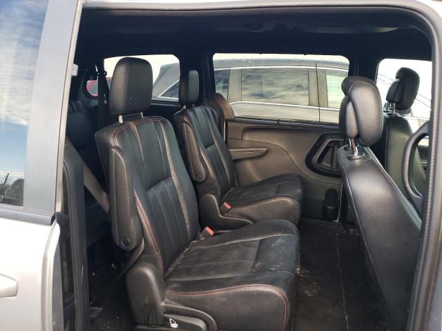 2C4RDGEG9JR324128 Dodge Grand Caravan Gt