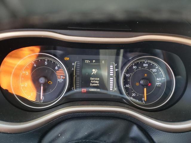 1C4PJLAB8HW613814 Jeep Cherokee Sport