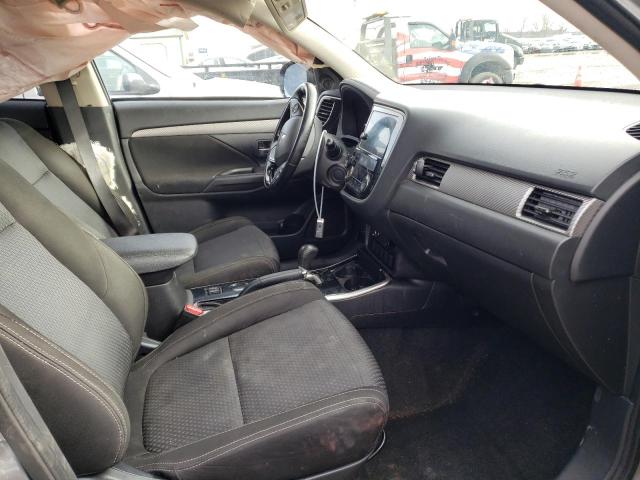 JA4AD3A36HZ052141 Mitsubishi Outlander Se