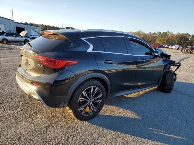 SJKCH5CR2HA035946 Infiniti QX30 BASE