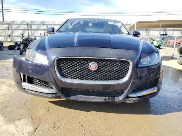 SAJBD4BV9GCY24246 Jaguar XF PREMIUM