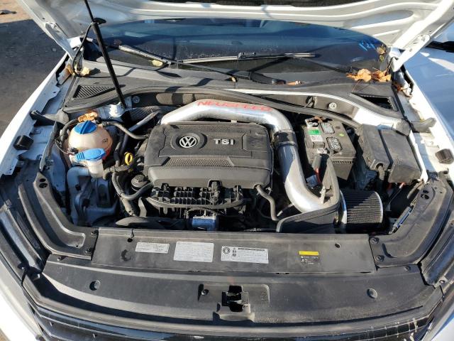 1VWAT7A38HC002440 Volkswagen PASSAT S