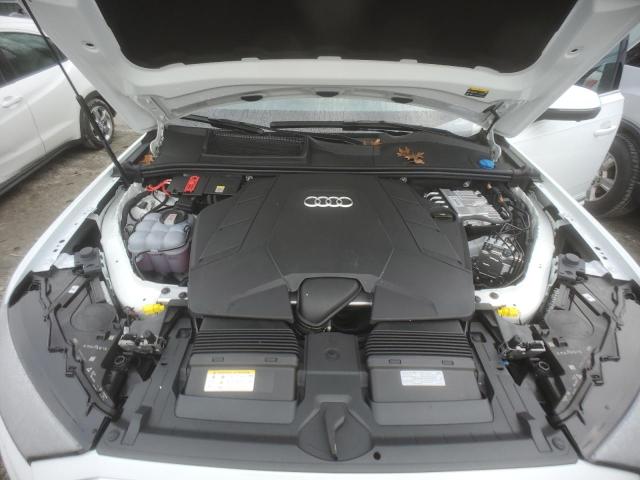 WA1LXBF72PD027738 Audi Q7 Premium Plus