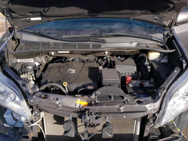 5TDDZ3DC7HS163170 Toyota SIENNA XLE