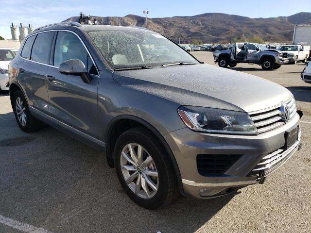 WVGEF9BP0GD012604 Volkswagen Touareg