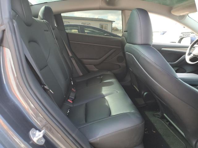 5YJ3E1EA1PF687961 Tesla MODEL 3