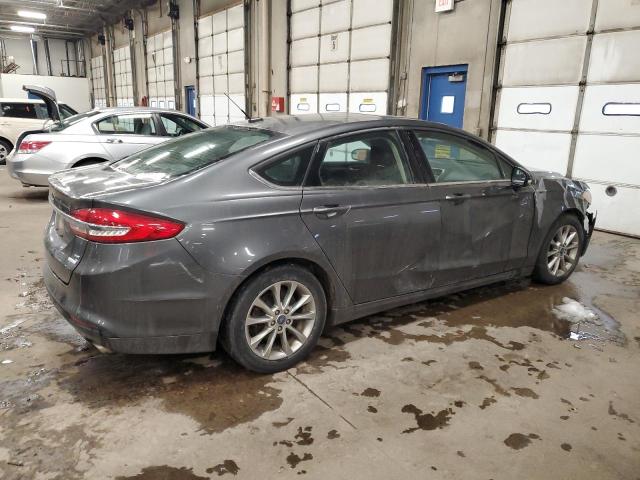 3FA6P0HD6HR305887 Ford FUSION SE
