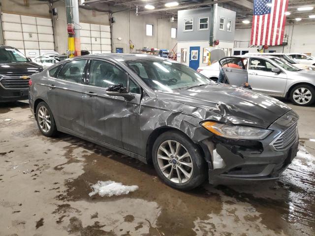 3FA6P0HD6HR305887 Ford FUSION SE