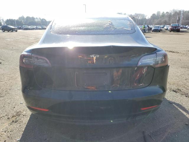 5YJ3E1EA5KF323518 Tesla MODEL 3