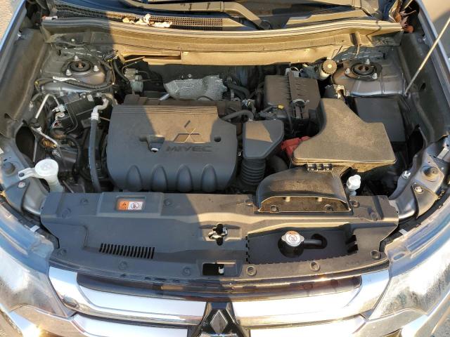 JA4AZ3A32JJ005355 Mitsubishi Outlander
